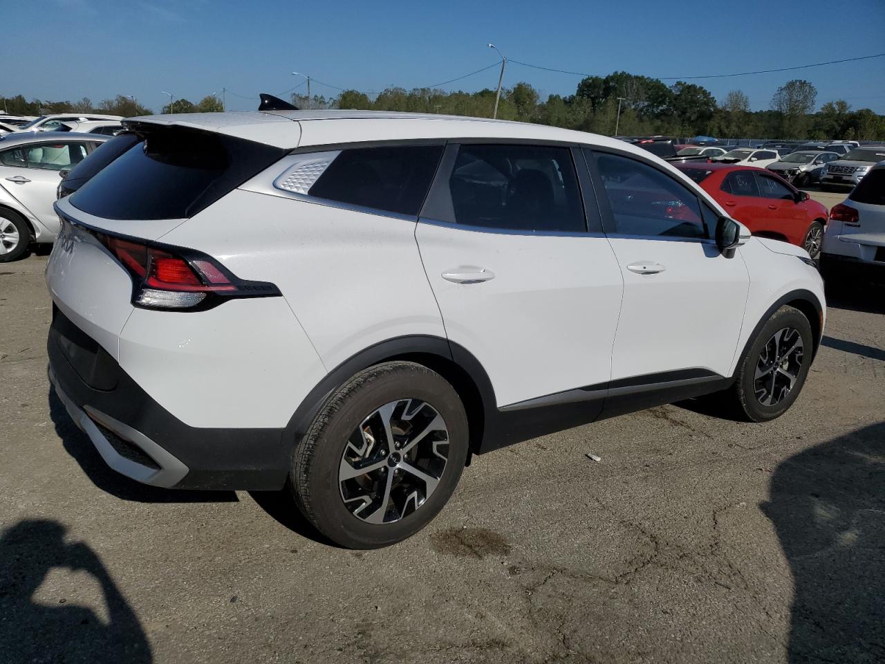 2023 KIA Sportage VIN 5XYK33AF5PG137234 Copart auction photo, side damage thumbnail 3