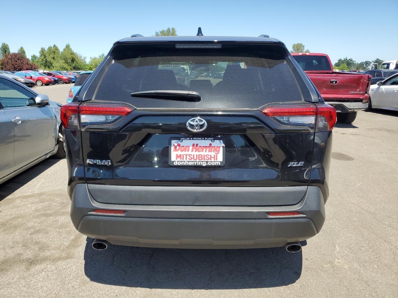 2021 Toyota RAV 4 VIN 2T3C1RFVXMC091024 Copart auction photo, front end damage thumbnail 6