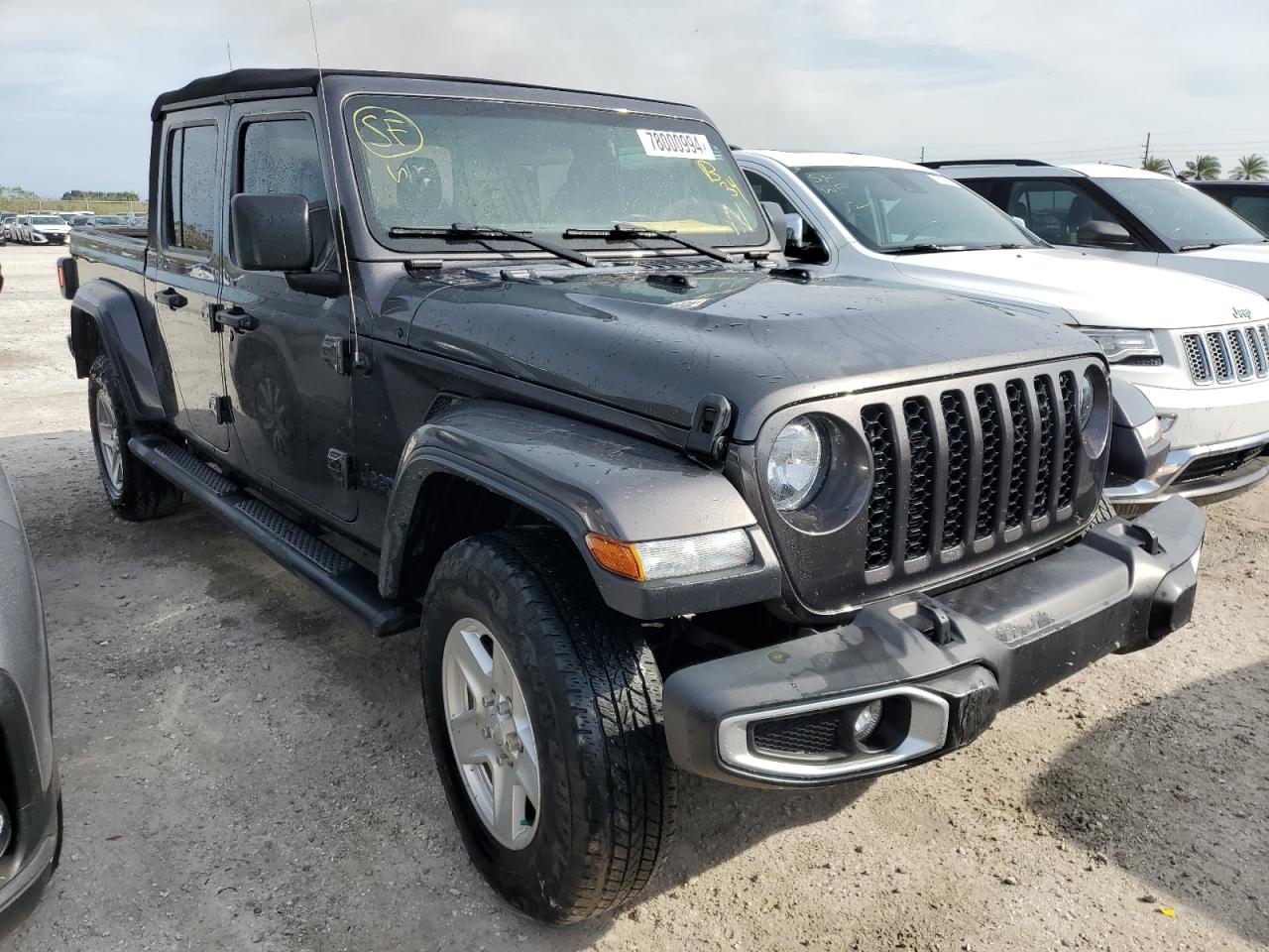 2021 Jeep Gladiator VIN 1C6JJTAG5ML546657 Copart auction photo, water/flood damage thumbnail 4
