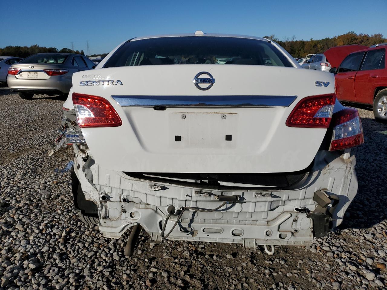 2015 Nissan Sentra VIN 3N1AB7AP9FL685312 Copart auction photo, rear end damage thumbnail 6