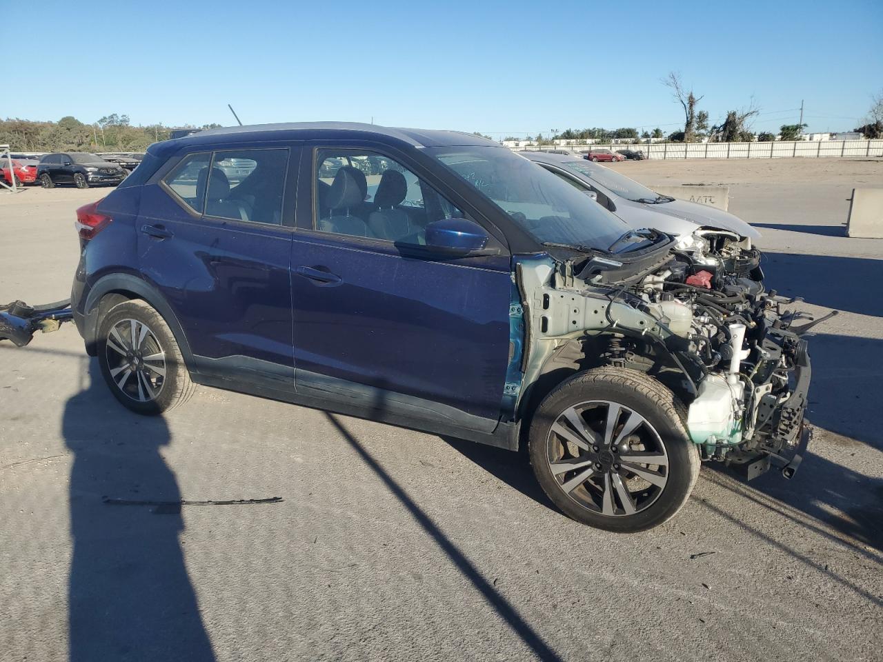 2019 Nissan Kicks VIN 3N1CP5CU1KL479106 Copart auction photo, front end damage thumbnail 4