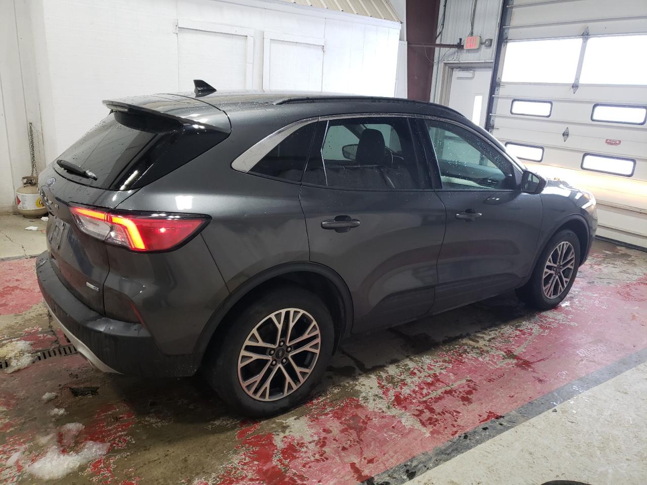 2020 Ford Escape VIN 1FMCU9H65LUA59374 Copart auction photo, normal wear damage thumbnail 3