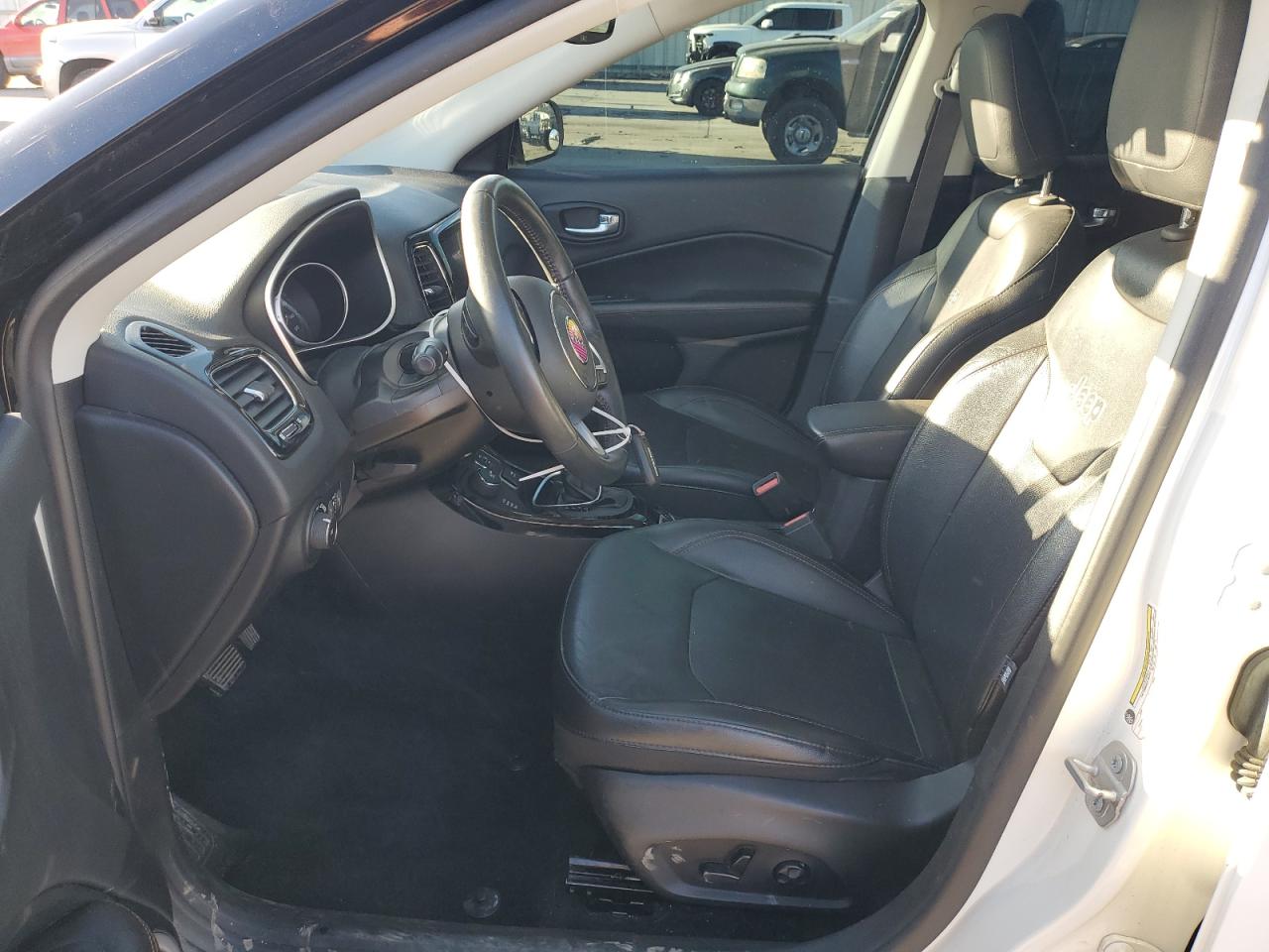 2018 Jeep Compass VIN 3C4NJDCB9JT372397 Copart auction photo, front end damage thumbnail 7
