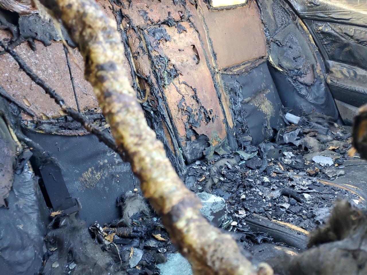 2017 Nissan Maxima VIN 1N4AA6AP4HC425690 Copart auction photo, burn damage thumbnail 10