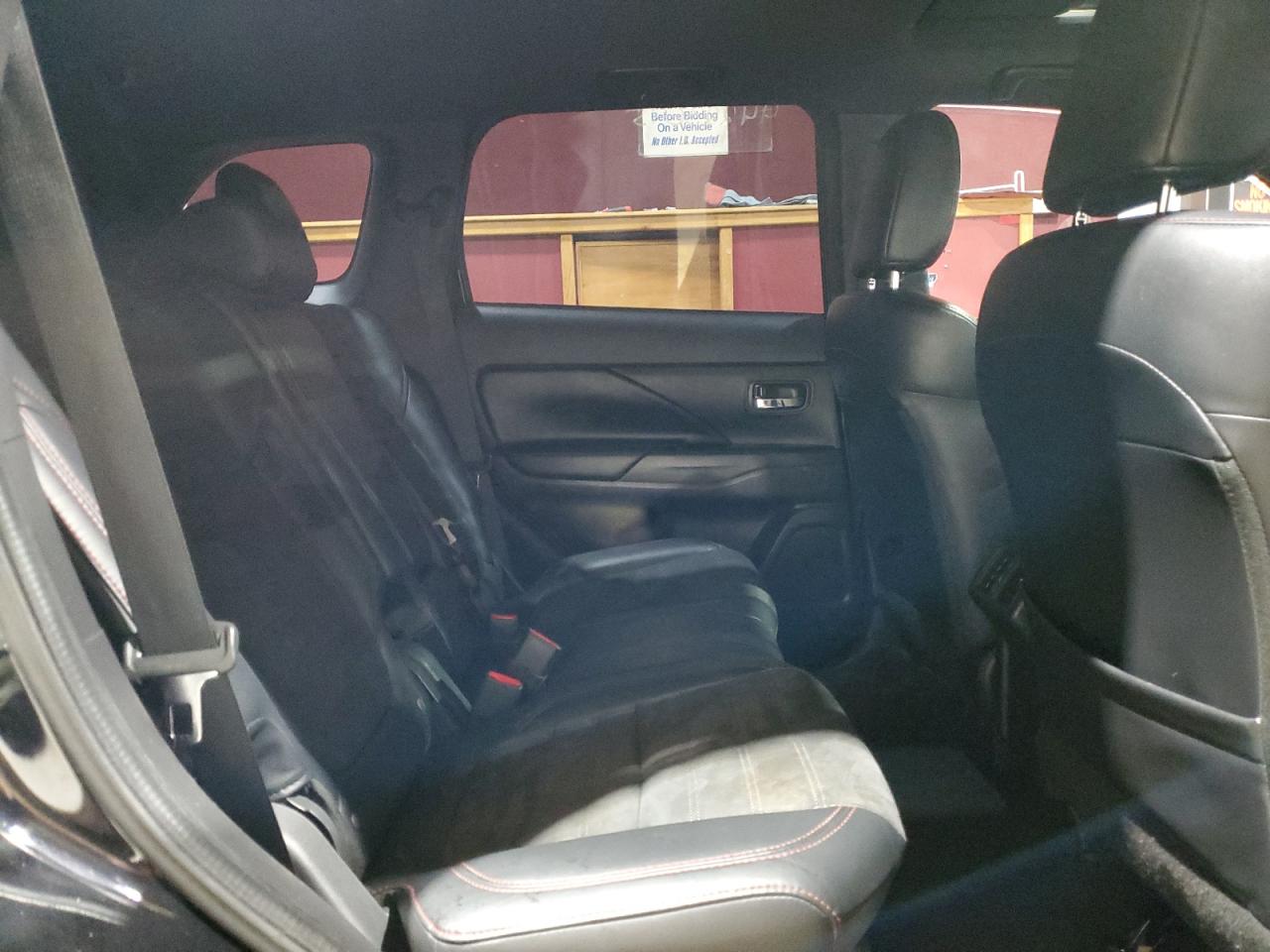 2020 Mitsubishi Outlander VIN JA4AZ3A37LZ028926 Copart auction photo, all over damage thumbnail 11
