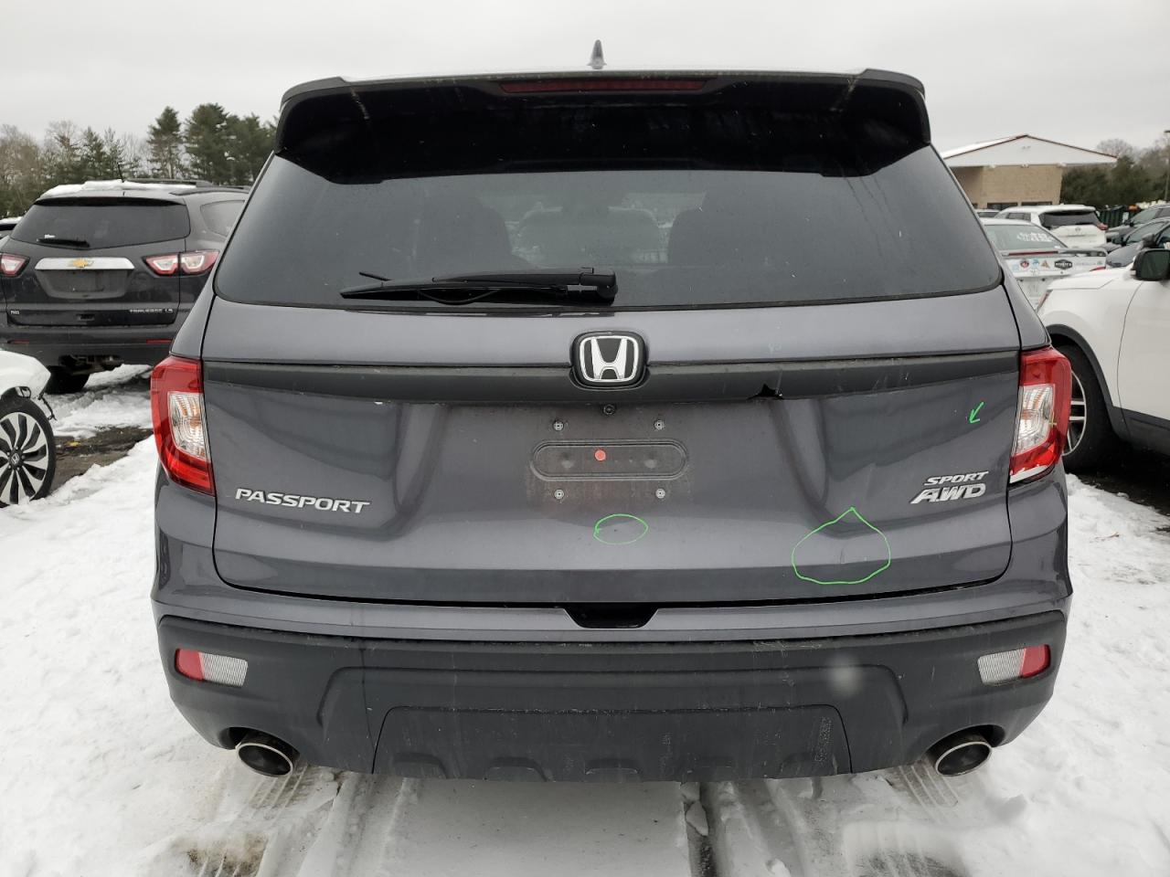 2021 Honda Passport VIN 5FNYF8H28MB017934 Copart auction photo, all over damage thumbnail 6