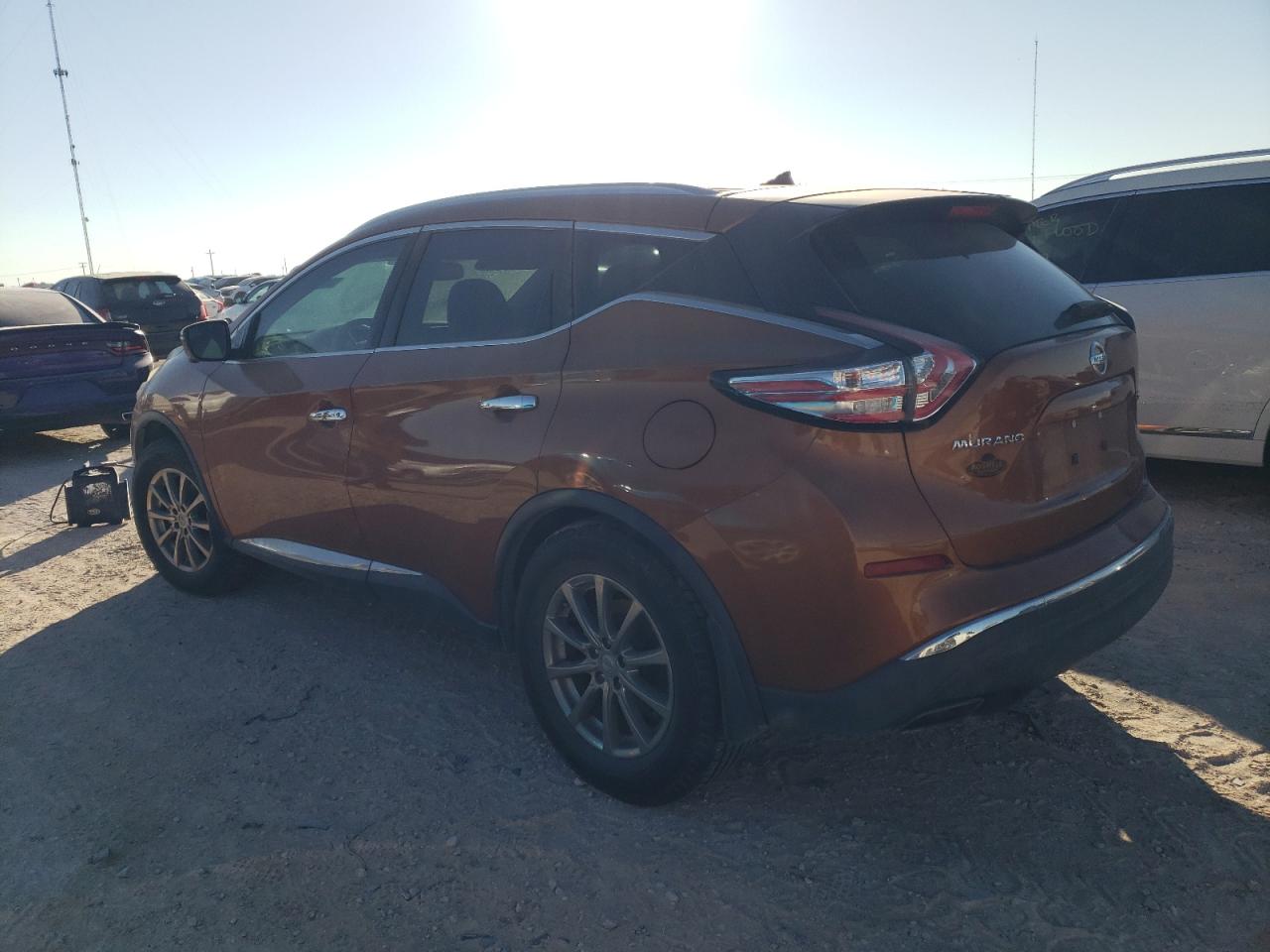 2015 Nissan Murano VIN 5N1AZ2MG7FN289480 Copart auction photo, water/flood damage thumbnail 2