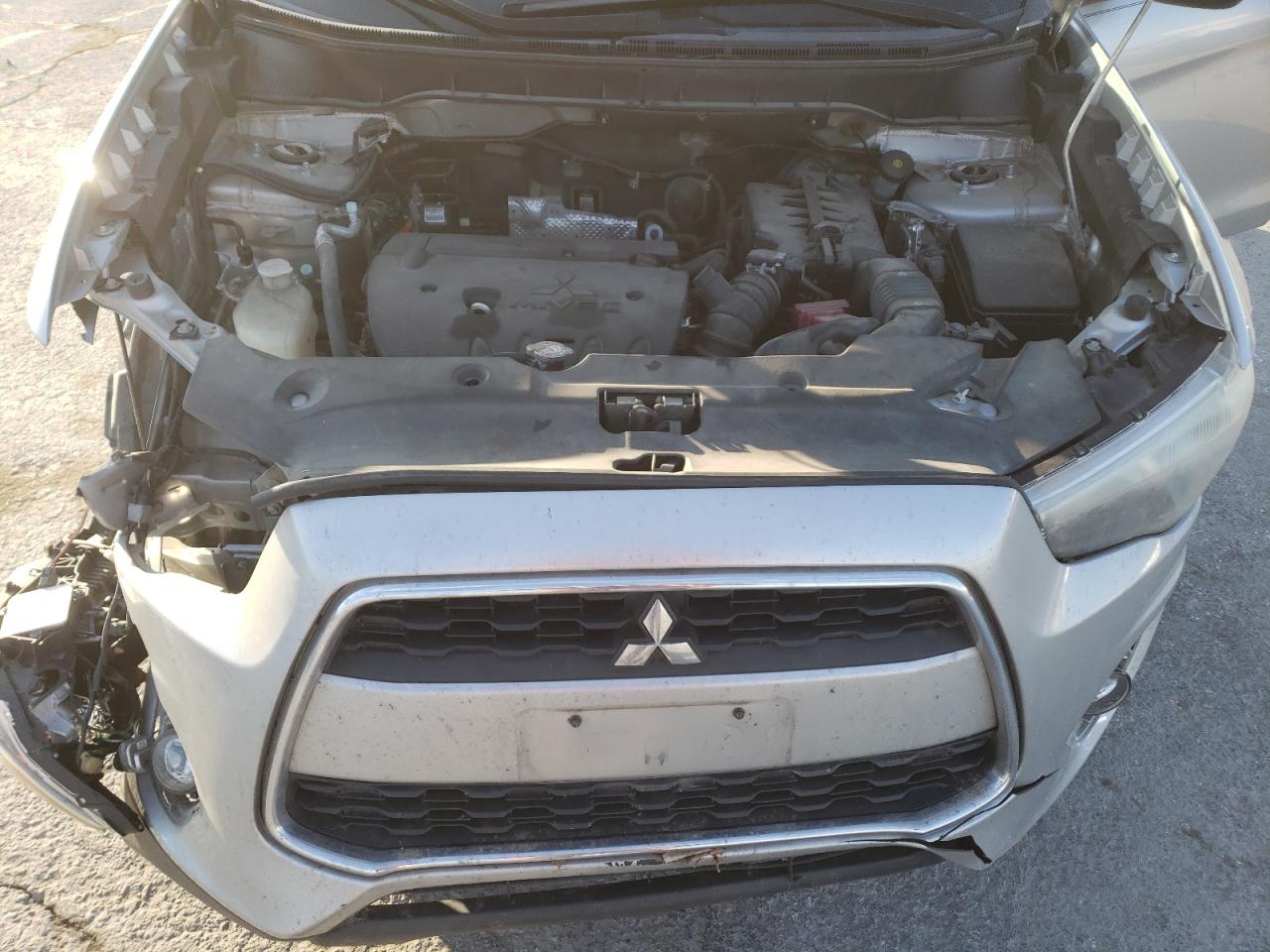 2013 Mitsubishi Outlander VIN 4A4AR4AU3DE009179 Copart auction photo, front end / hail damage thumbnail 13