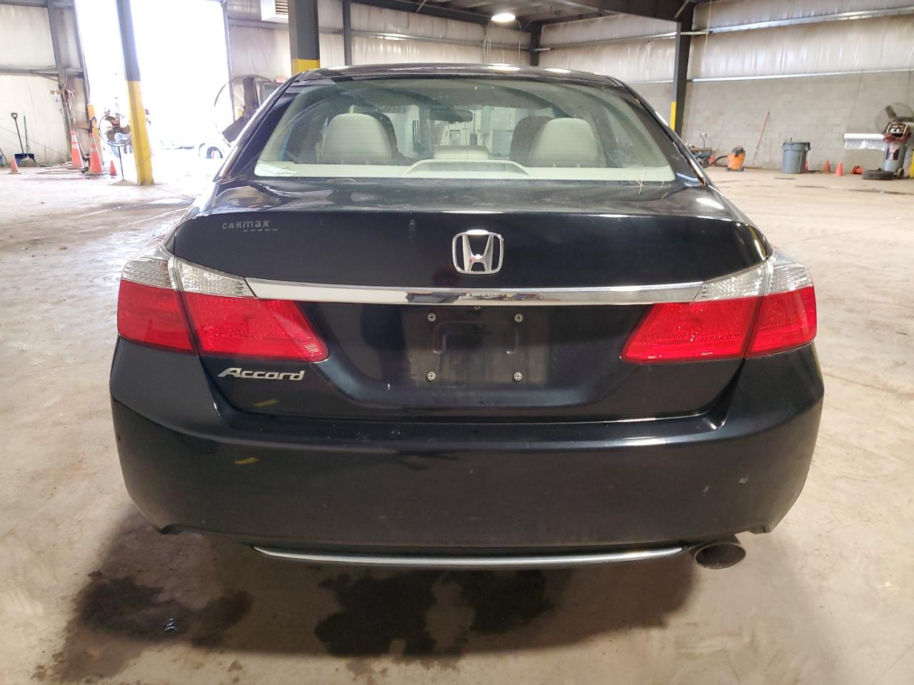 2015 Honda Accord VIN 1HGCR2F31FA202222 Copart auction photo, vandalism / side damage thumbnail 6