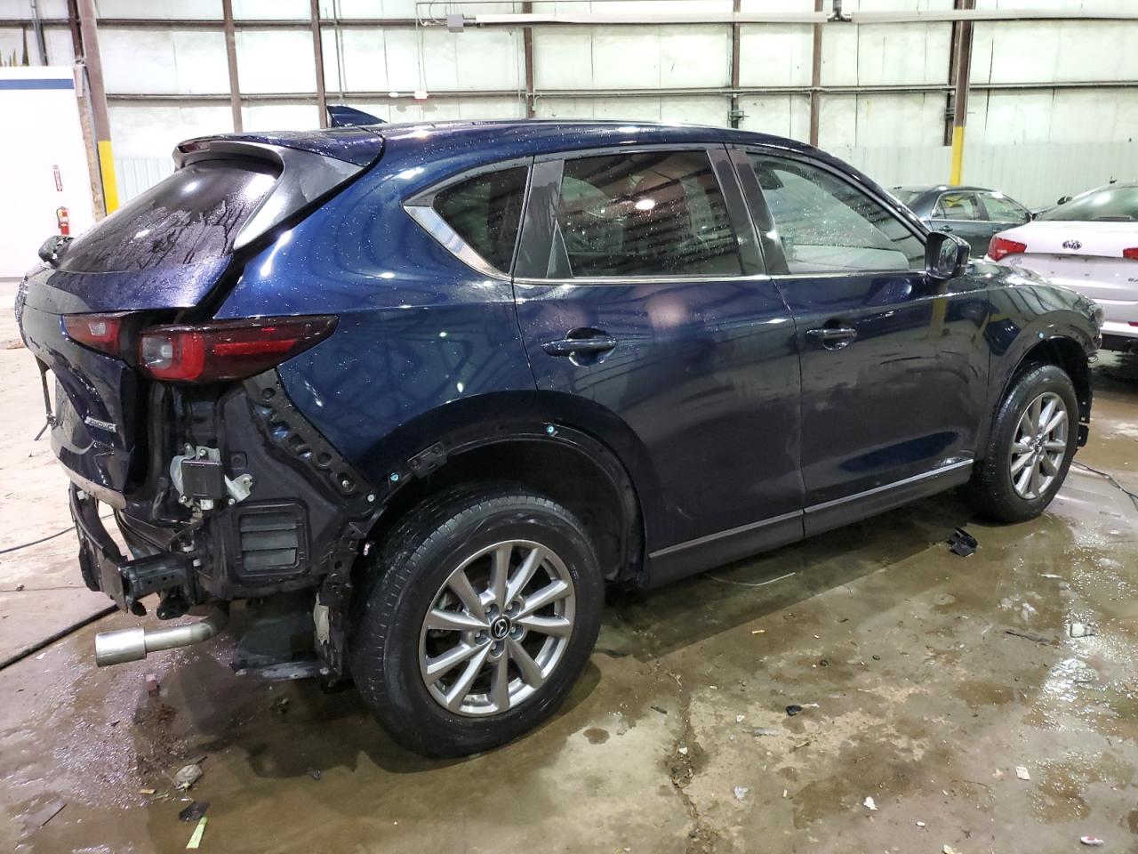 2022 Mazda CX-5 VIN JM3KFBCMXN0585959 Copart auction photo, front end / rear end damage thumbnail 3