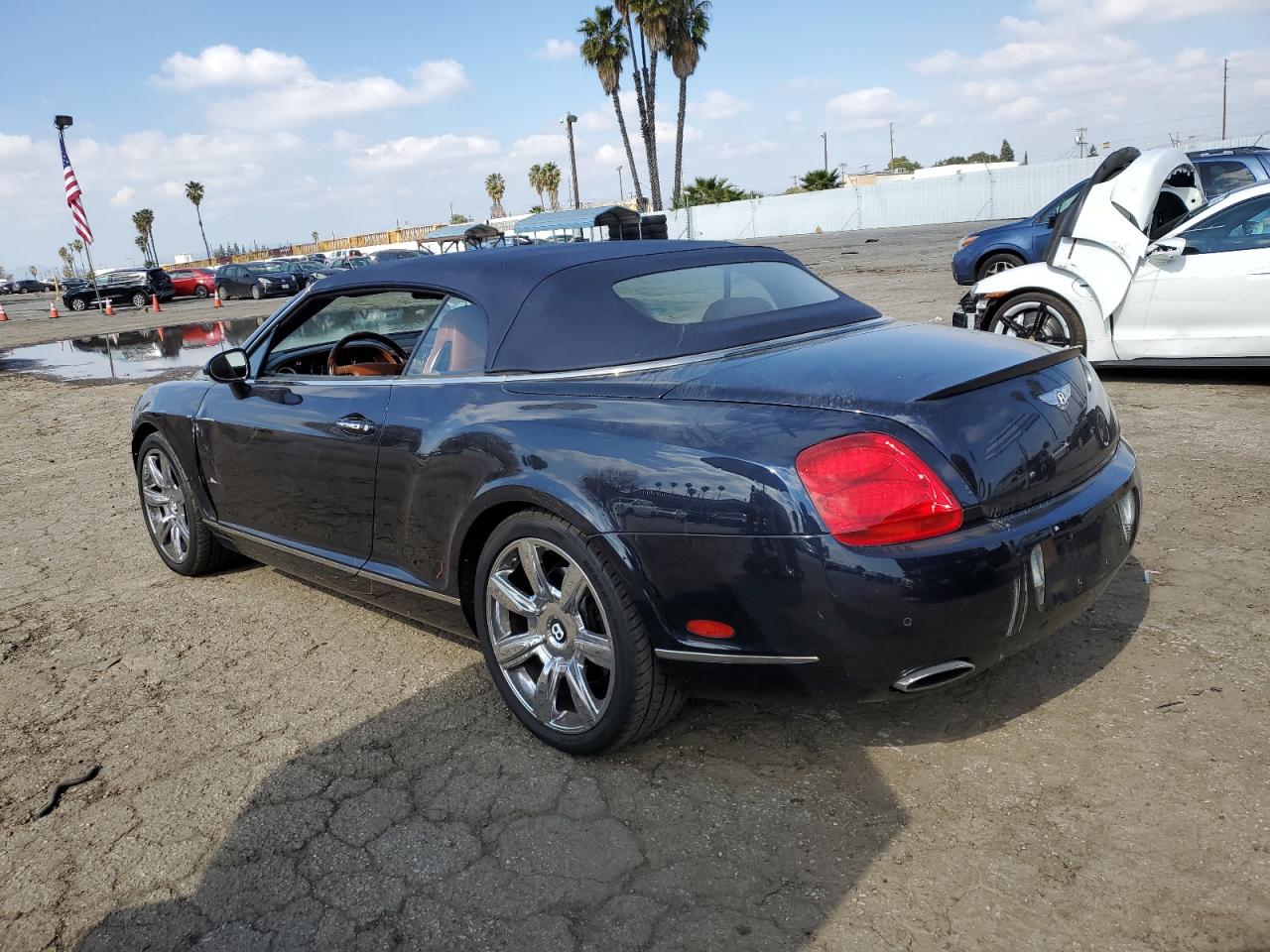 2008 Bentley Continental VIN SCBDR33W18C051769 Copart auction photo, front end / side damage thumbnail 2