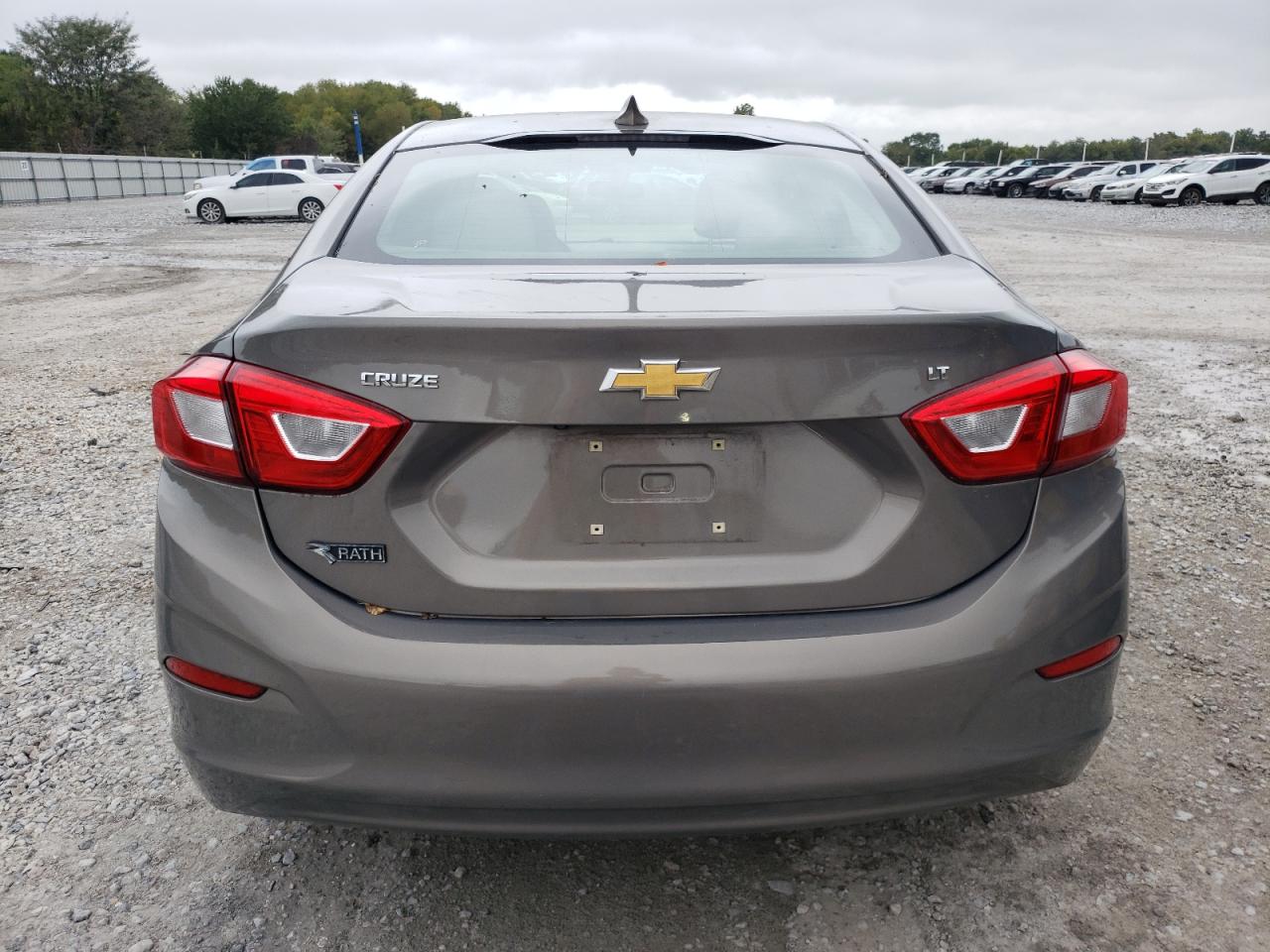 2018 Chevrolet Cruze VIN 1G1BE5SM8J7161947 Copart auction photo, front end damage thumbnail 6