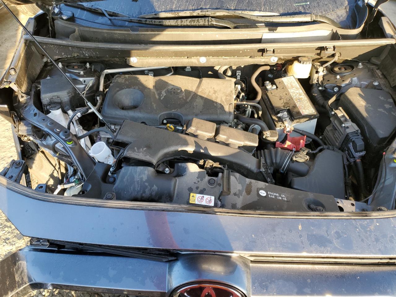 2019 Toyota RAV 4 VIN JTMP1RFV3KD035114 Copart auction photo, front end damage thumbnail 12