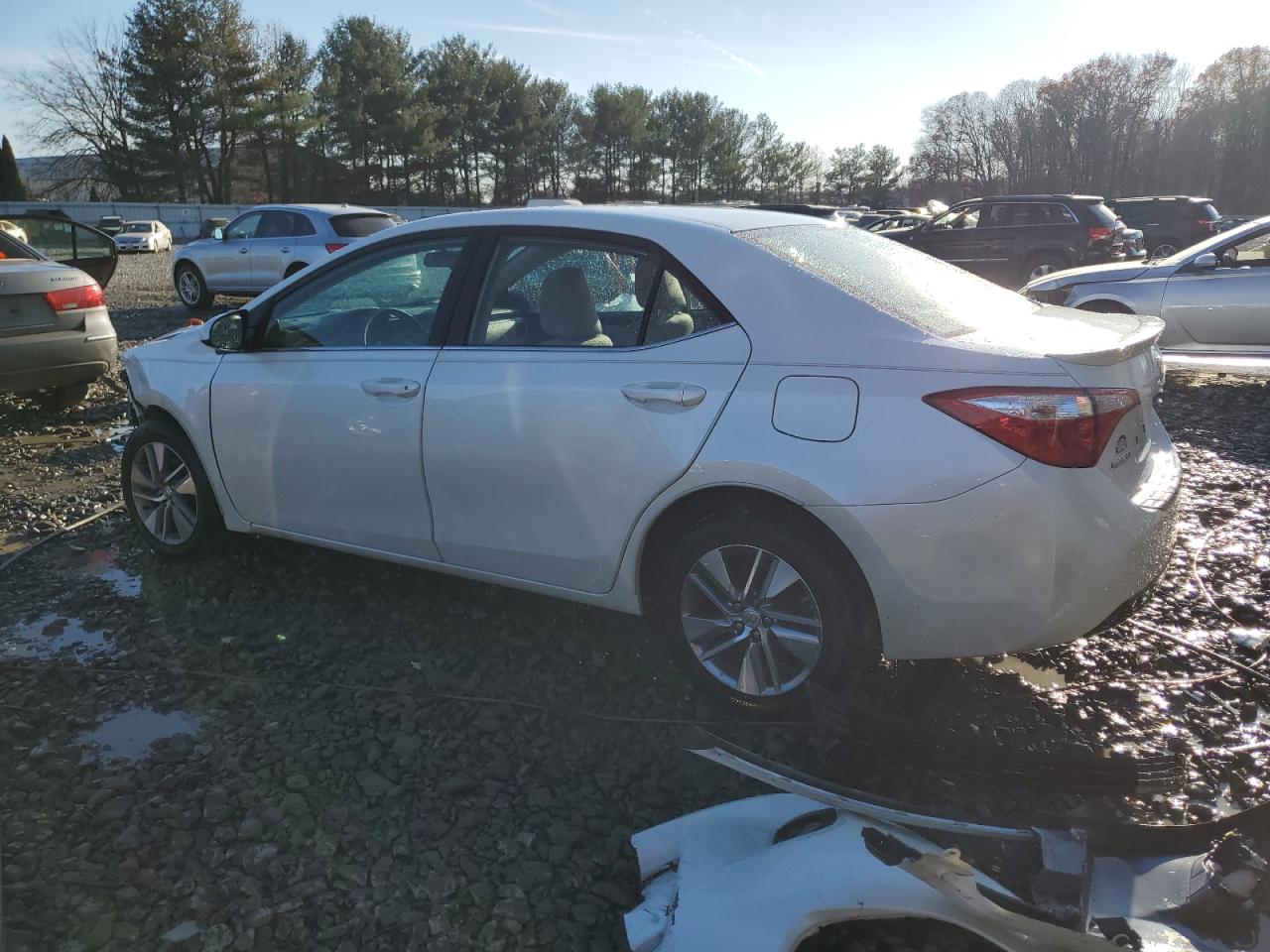 2014 Toyota Corolla VIN 5YFBPRHE5EP004647 Copart auction photo, front end damage thumbnail 2