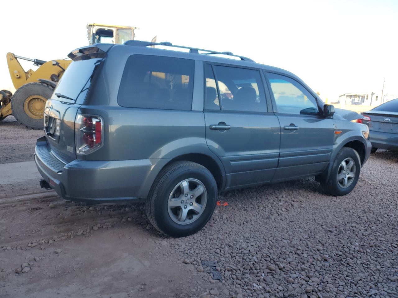 2007 Honda Pilot VIN 5FNYF28577B010792 Copart auction photo, front end / side damage thumbnail 3