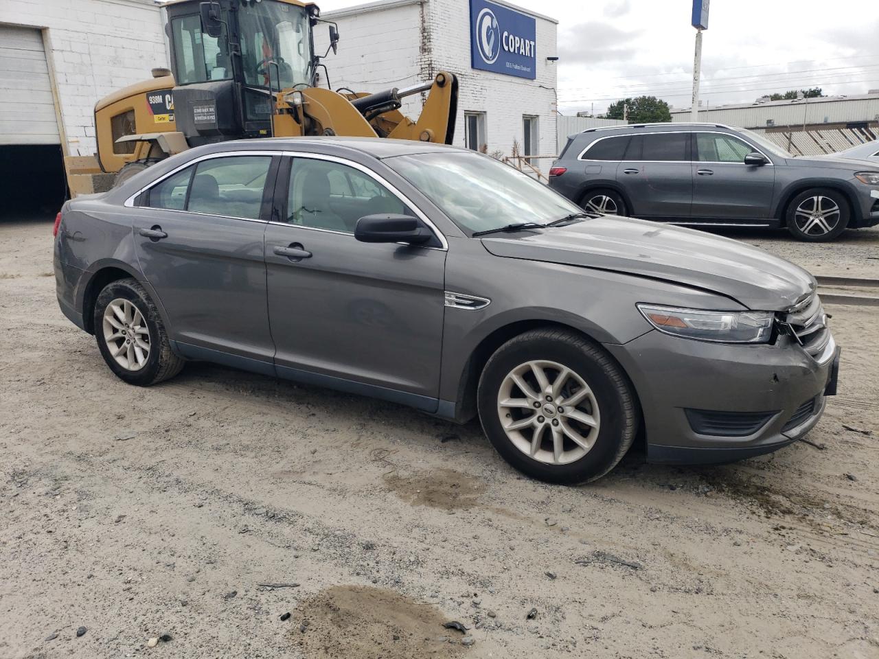 2014 Ford Taurus VIN 1FAHP2D83EG144690 Copart auction photo, front end damage thumbnail 4