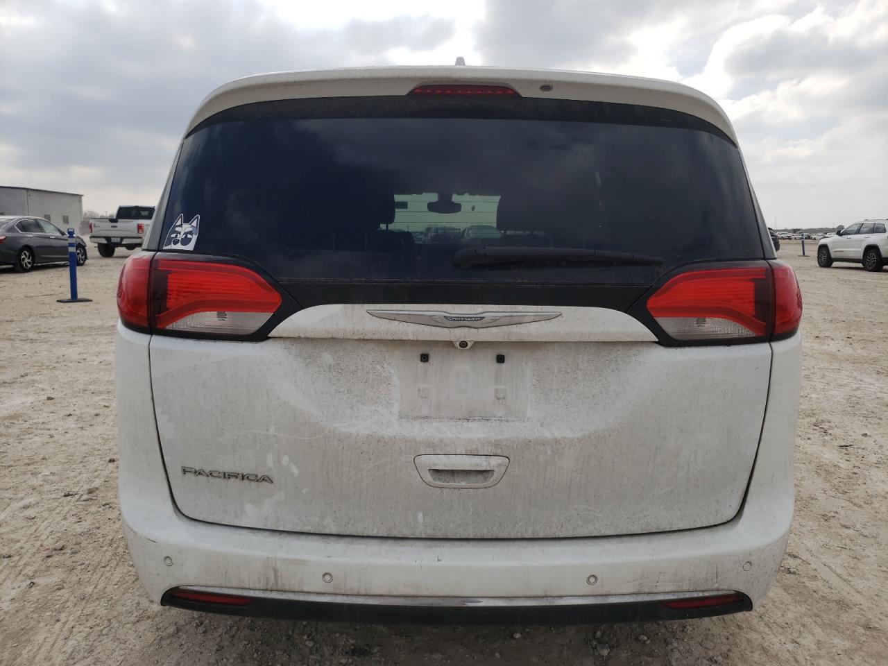 2017 Chrysler Pacifica VIN 2C4RC1BG6HR816453 Copart auction photo, front end damage thumbnail 6