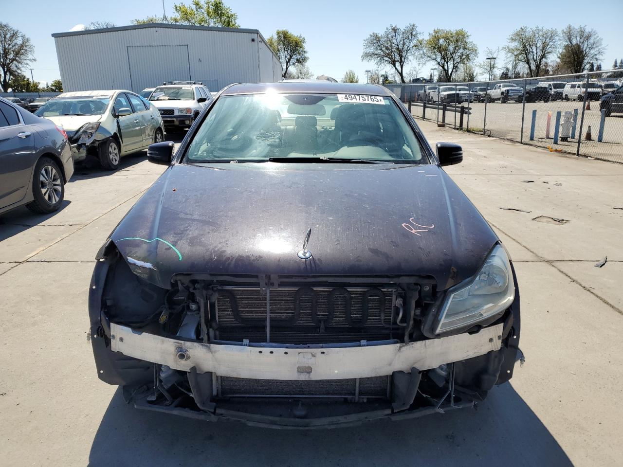 2012 Mercedes-Benz C-klasse VIN WDDGF8BB0CA605165 Copart auction photo, front end / minor dent/scratches damage thumbnail 5