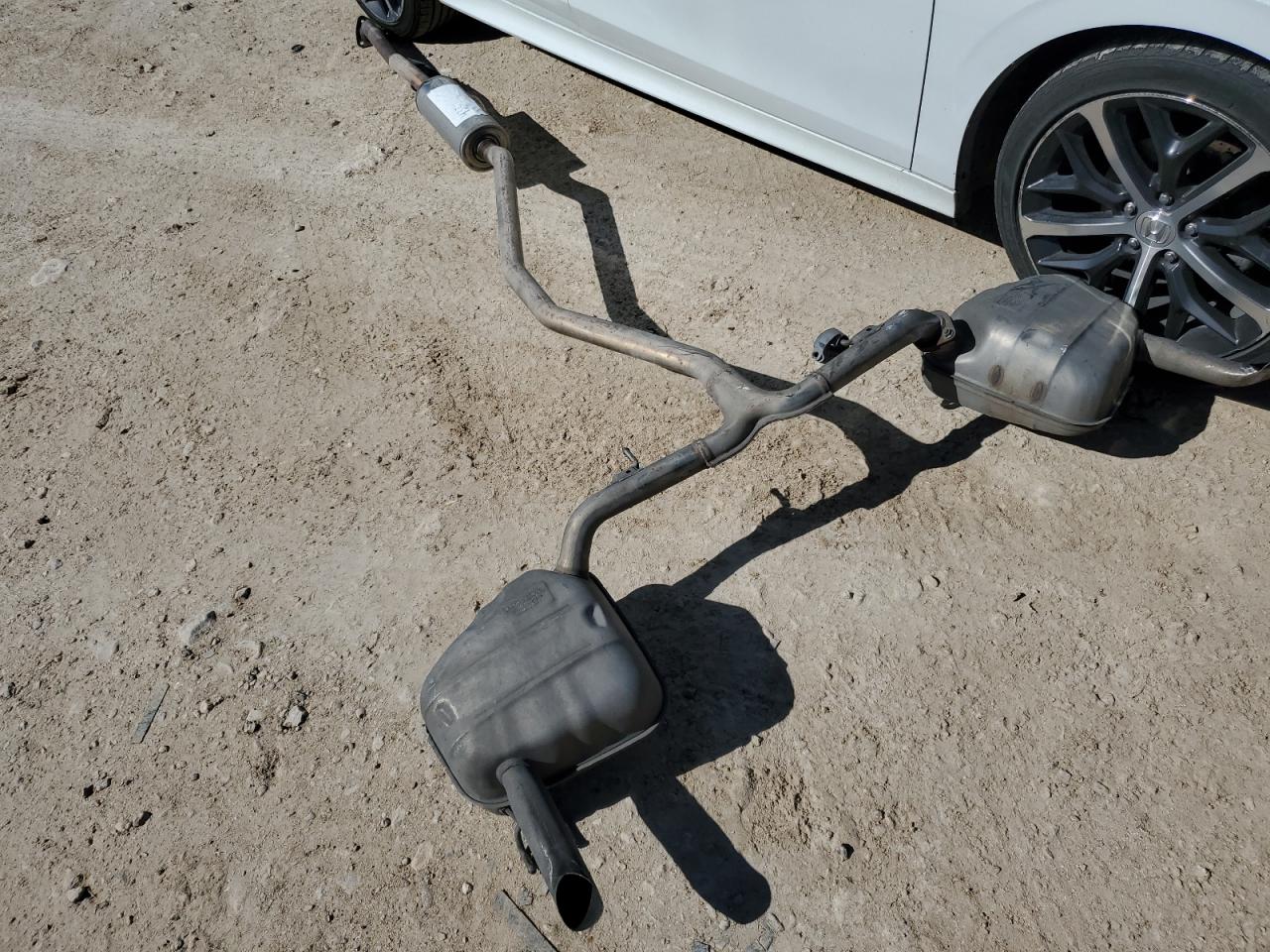 2022 Honda Civic VIN 2HGFE1F98NH301854 Copart auction photo, rear end / minor dent/scratches damage thumbnail 12