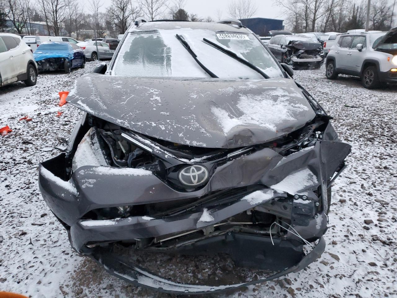 2018 Toyota RAV 4 VIN JTMZFREV9JJ726269 Copart auction photo, front end / side damage thumbnail 5