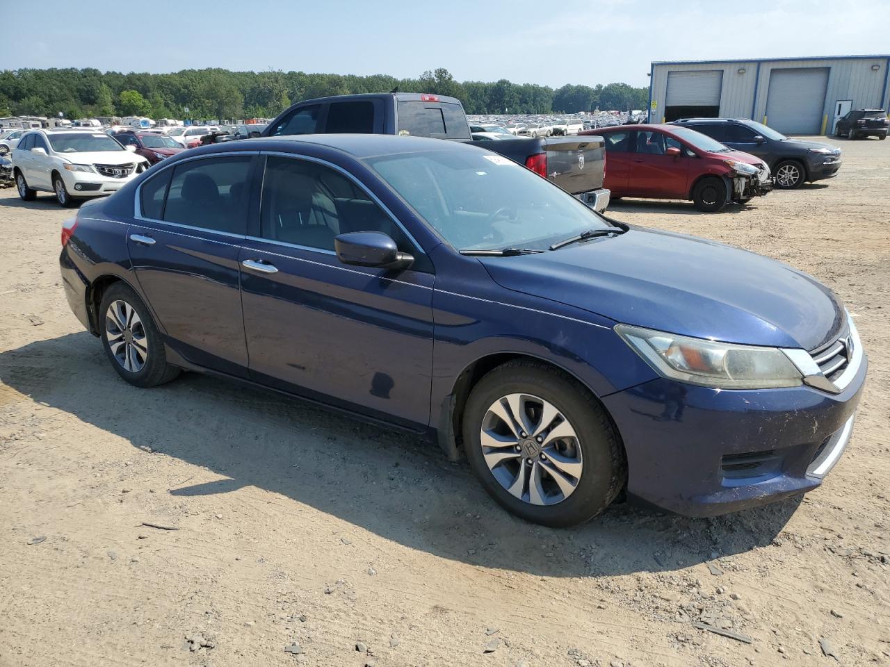 2015 Honda Accord VIN 1HGCR2F31FA198169 Copart auction photo, rear end / minor dent/scratches damage thumbnail 4