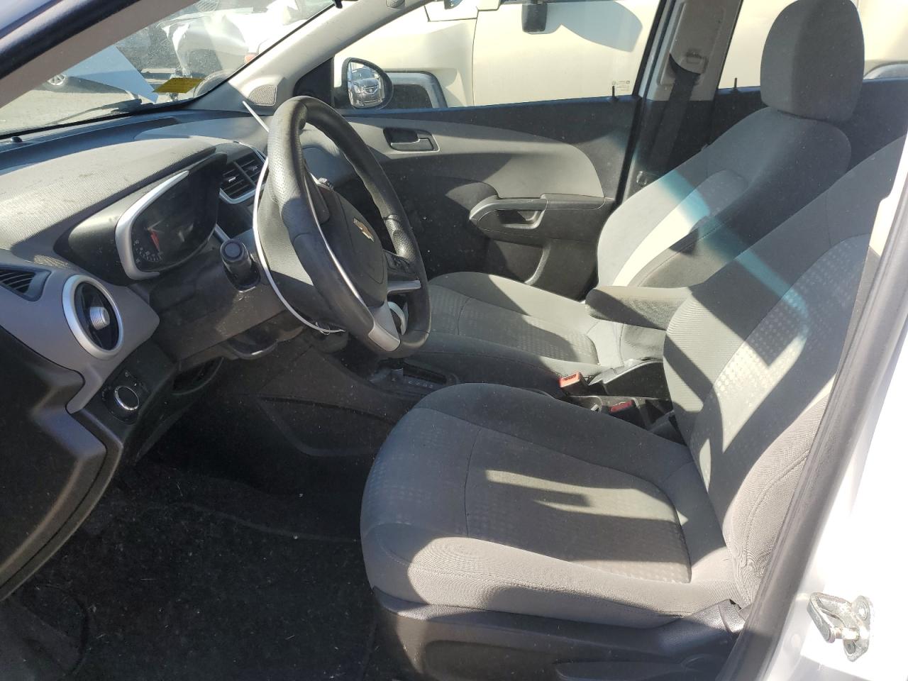 2017 Chevrolet Sonic VIN 1G1JG6SG5H4157307 Copart auction photo, rear end damage thumbnail 7