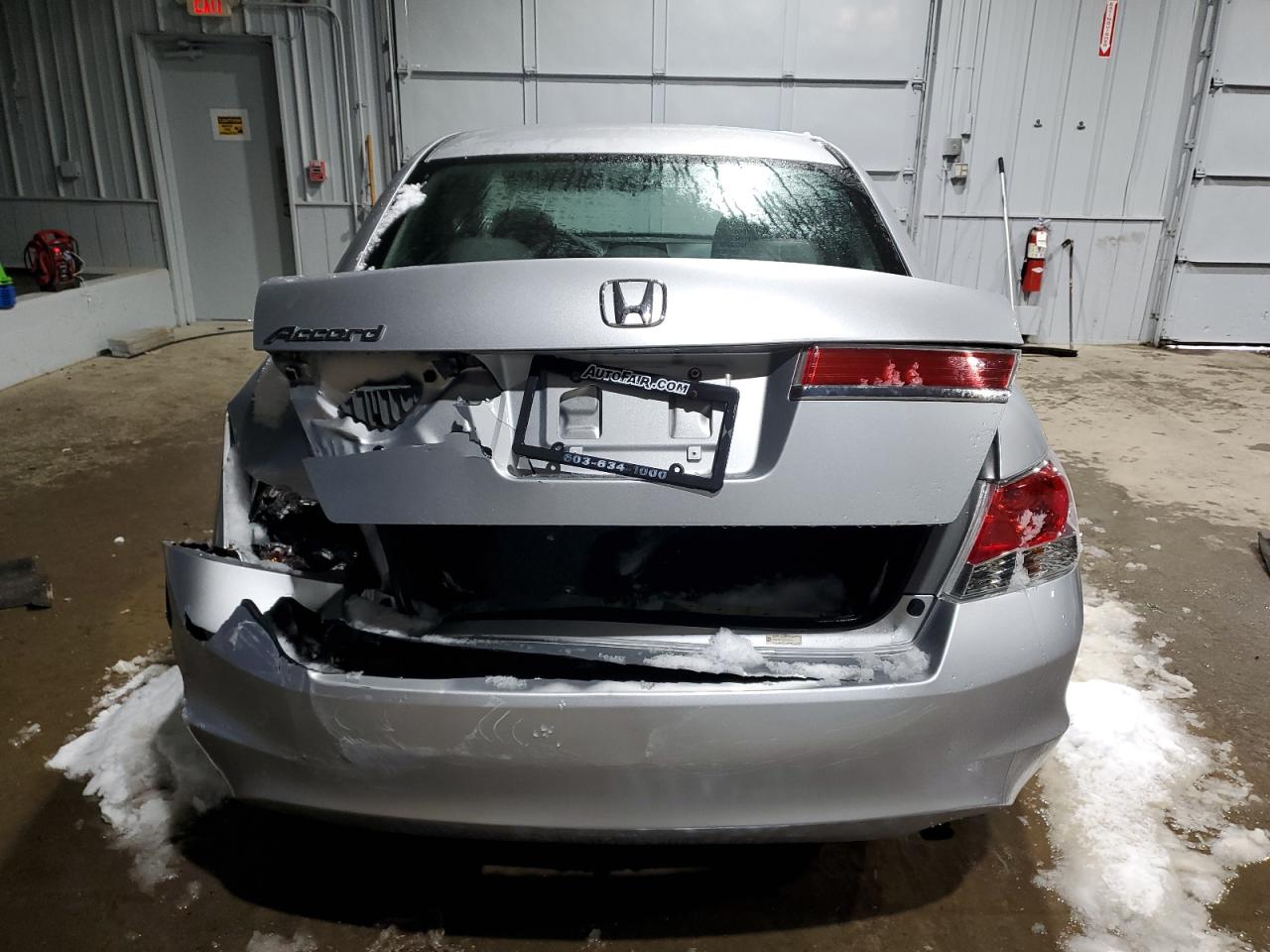 2012 Honda Accord VIN 1HGCP2F33CA232033 Copart auction photo, rear end / minor dent/scratches damage thumbnail 6