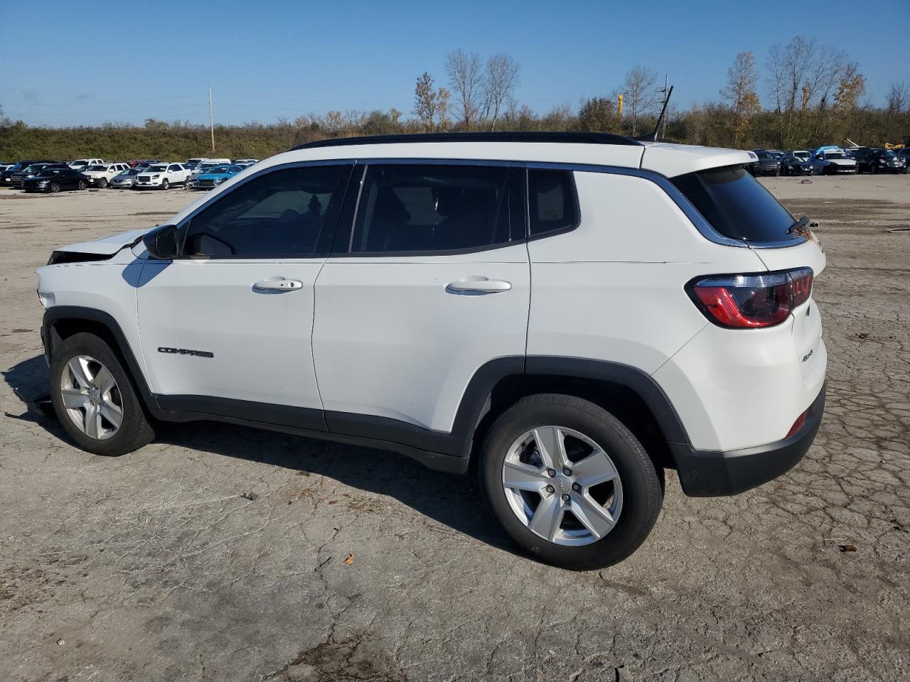 2022 Jeep Compass VIN 3C4NJDBB8NT155351 Copart auction photo, front end damage thumbnail 2