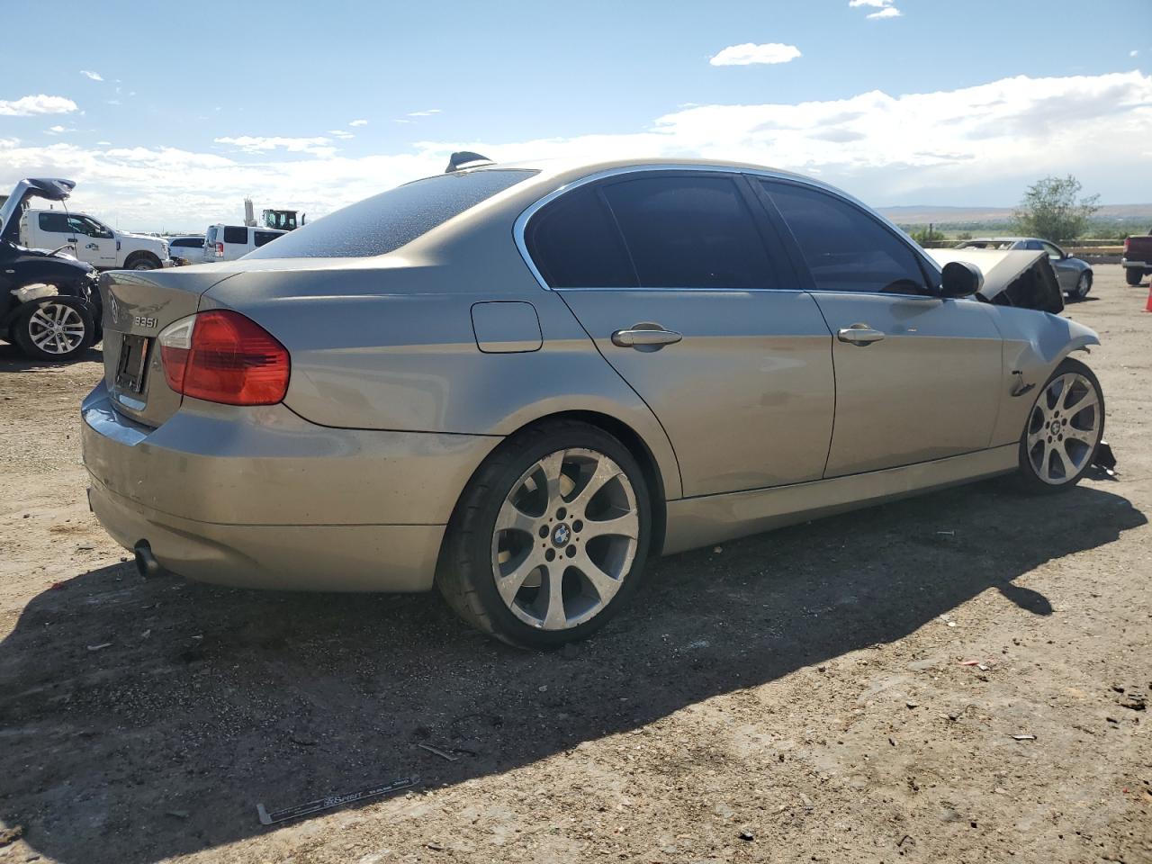 2008 BMW 3er VIN WBAVB735X8VH25202 Copart auction photo, front end damage thumbnail 3