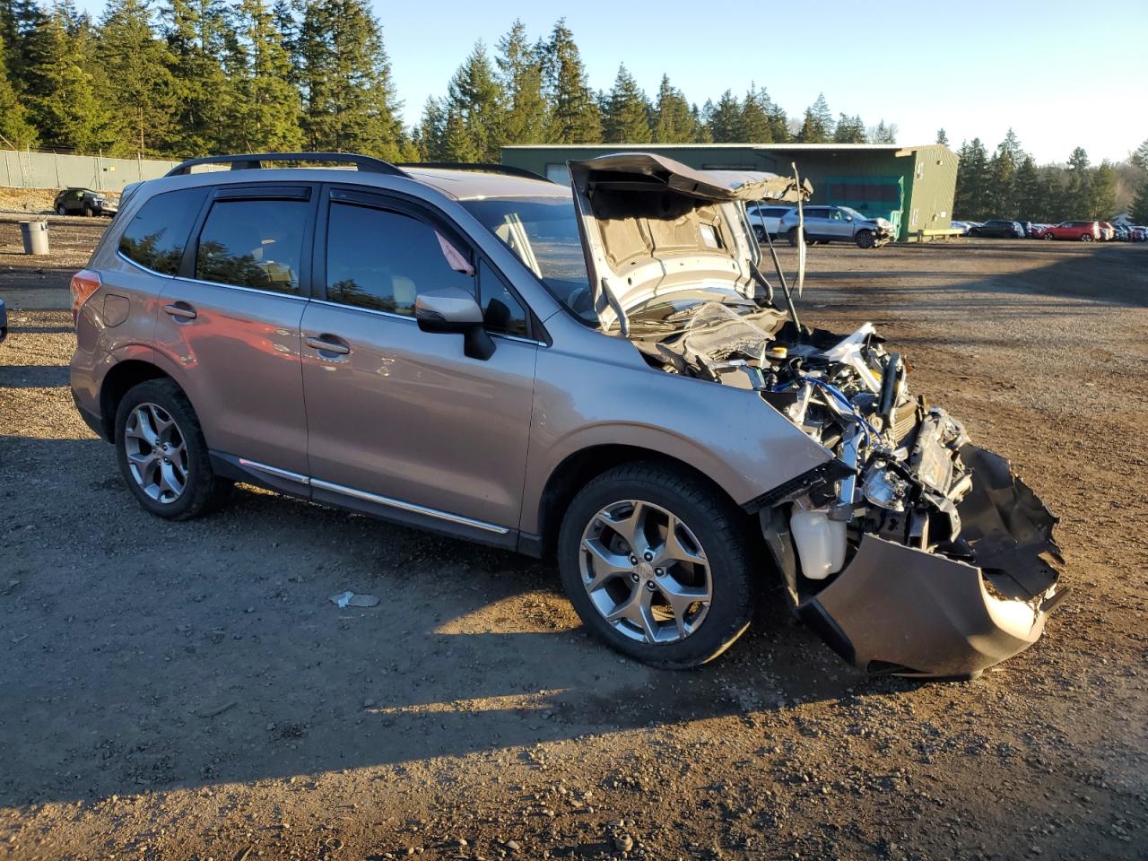 2015 Subaru Forester VIN JF2SJAUC1FH556636 Copart auction photo, front end damage thumbnail 4