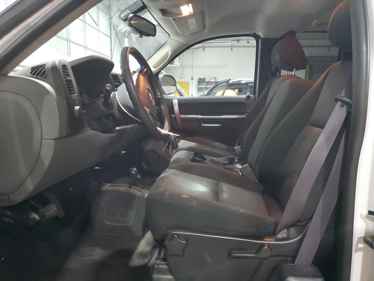 2011 Chevrolet Silverado VIN 1GCRKREA2BZ170804 Copart auction photo, rear end / minor dent/scratches damage thumbnail 7
