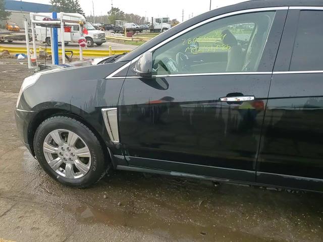 2014 Cadillac SRX VIN 3GYFNBE30ES686559 Copart auction photo, rear end damage thumbnail 15