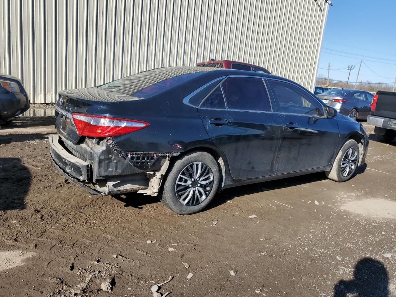 2015 Toyota Camry VIN 4T4BF1FK4FR459637 Copart auction photo, rear end / side damage thumbnail 3