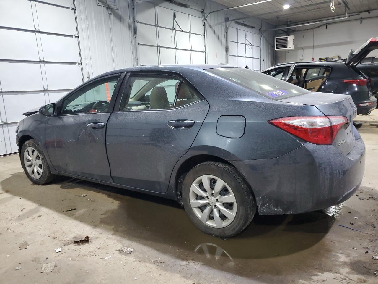 2016 Toyota Corolla VIN 2T1BURHE9GC534812 Copart auction photo, front end / minor dent/scratches damage thumbnail 2