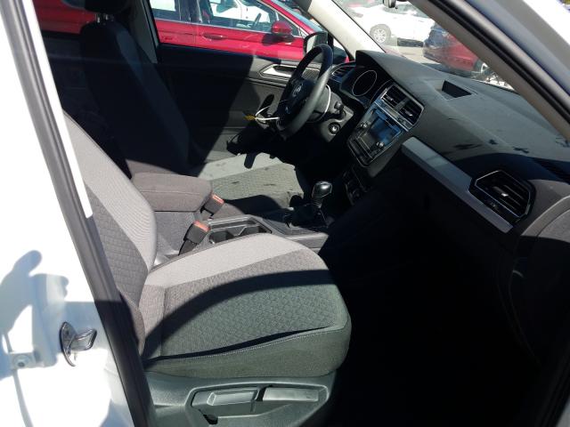2020 Volkswagen Tiguan VIN 3VV1B7AXXLM084866 Copart auction photo, burn damage thumbnail 5