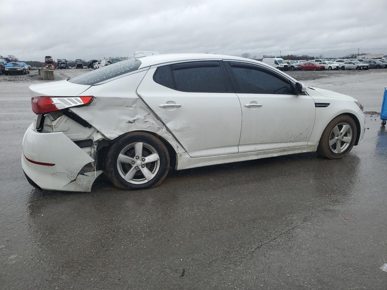 2015 KIA Optima VIN KNAGM4A70F5576329 Copart auction photo, rear end / side damage thumbnail 3