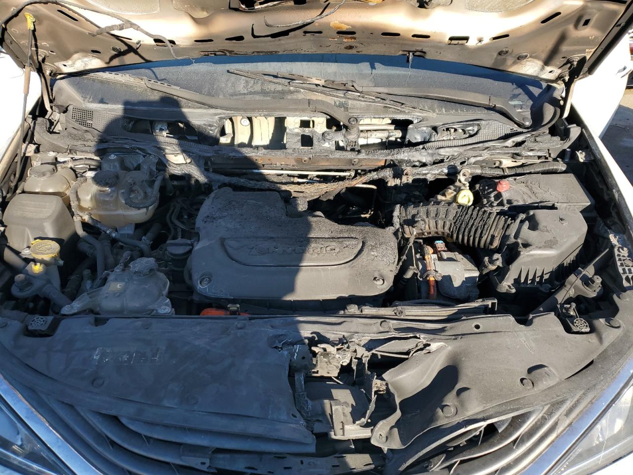 2018 Chrysler Pacifica VIN 2C4RC1N75JR118238 Copart auction photo, burn - engine / all over damage thumbnail 12