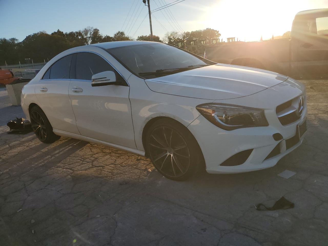 2014 Mercedes-Benz CLA-klasse VIN WDDSJ4EB6EN038100 Copart auction photo, undercarriage damage thumbnail 4