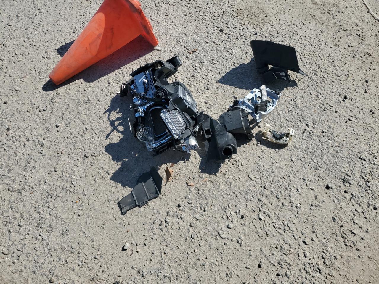 2021 Jeep Grand Cherokee VIN 1C4RJFCG4MC619110 Copart auction photo, front end damage thumbnail 15