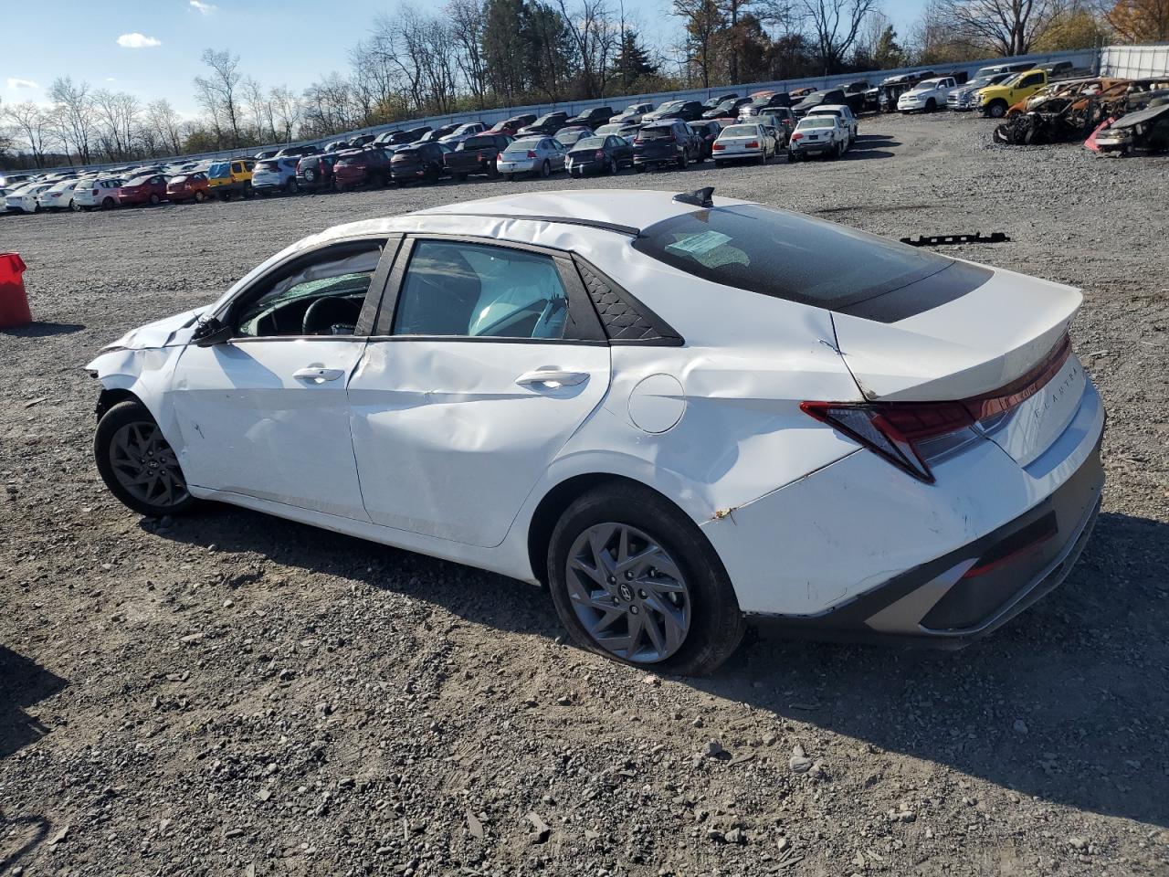 2024 Hyundai Elantra VIN KMHLM4DJ6RU094348 Copart auction photo, rollover damage thumbnail 2