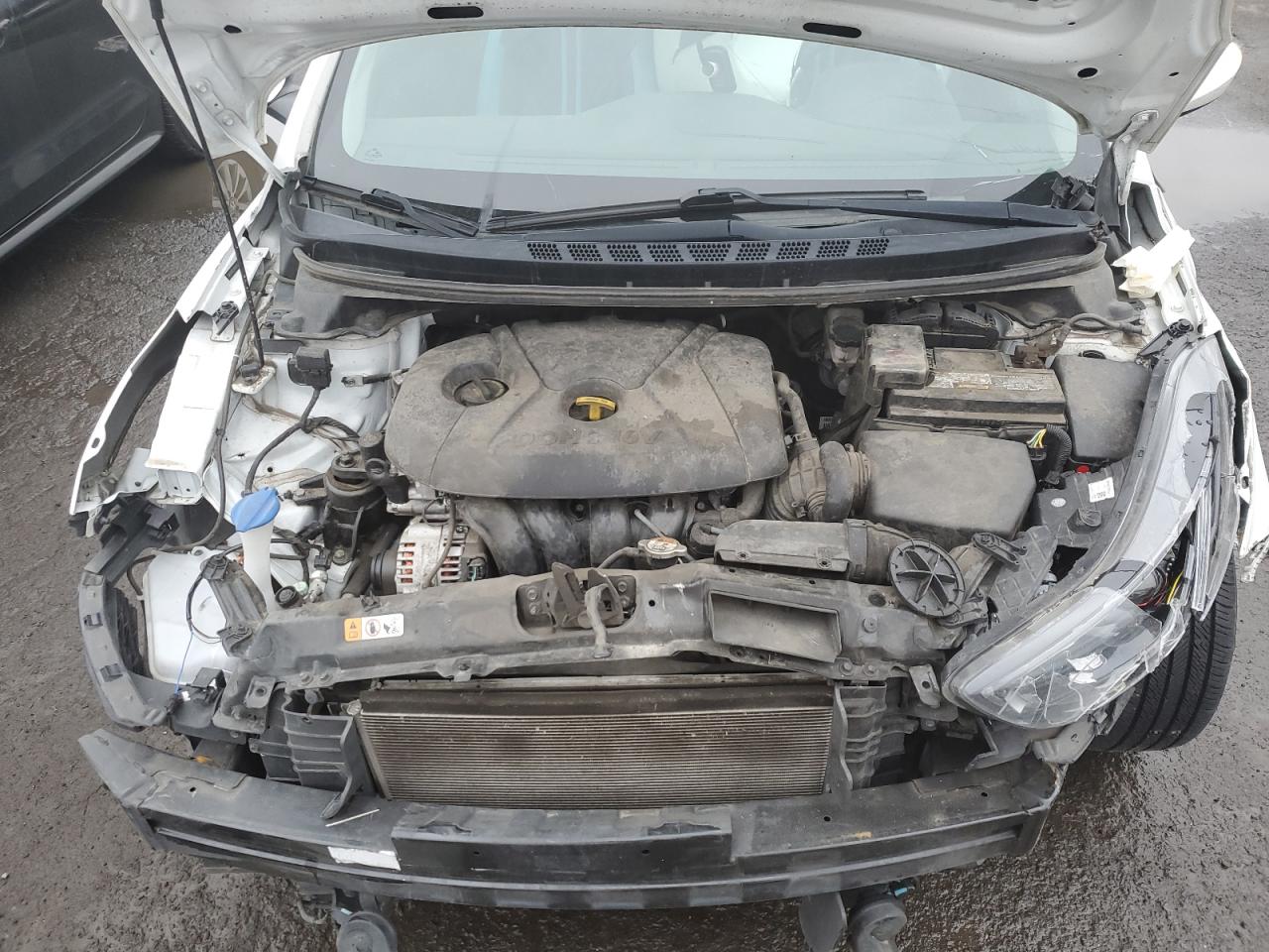 2015 Hyundai Elantra VIN 5NPDH4AE5FH649414 Copart auction photo, front end / side damage thumbnail 11