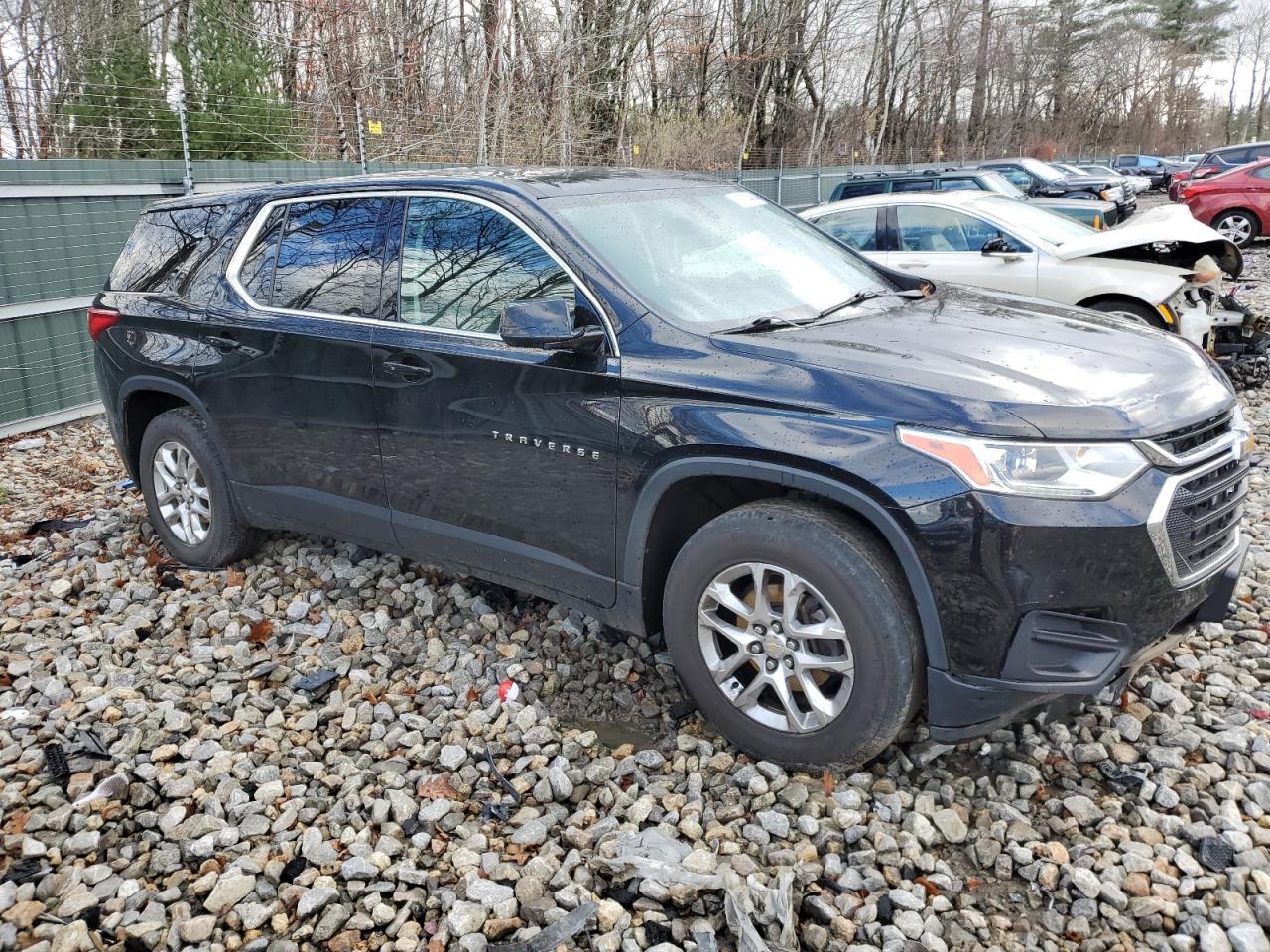 2019 Chevrolet Traverse VIN 1GNEVFKW5KJ202560 Copart auction photo, mechanical / undercarriage damage thumbnail 4