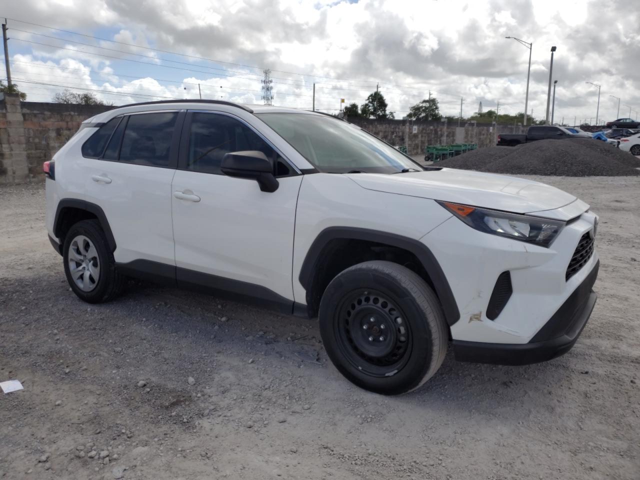 2020 Toyota RAV 4 VIN 2T3H1RFV0LC073863 Copart auction photo, rear end damage thumbnail 4