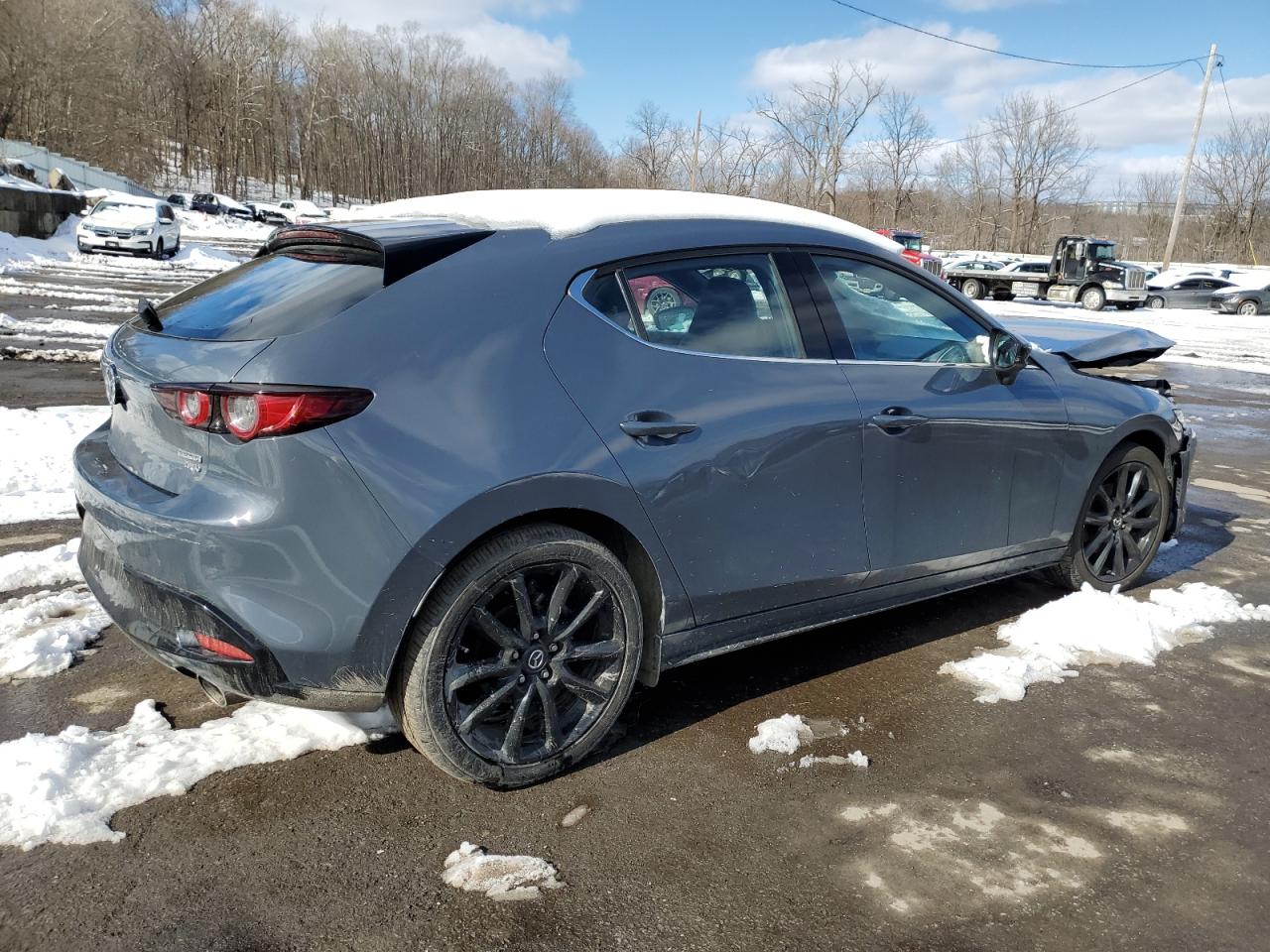 2021 Mazda 3 VIN JM1BPBJY5M1326333 Copart auction photo, front end / minor dent/scratches damage thumbnail 3