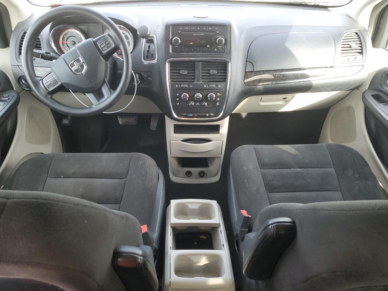 2016 Dodge Caravan VIN 2C4RDGBG8GR336347 Copart auction photo, front end damage thumbnail 8
