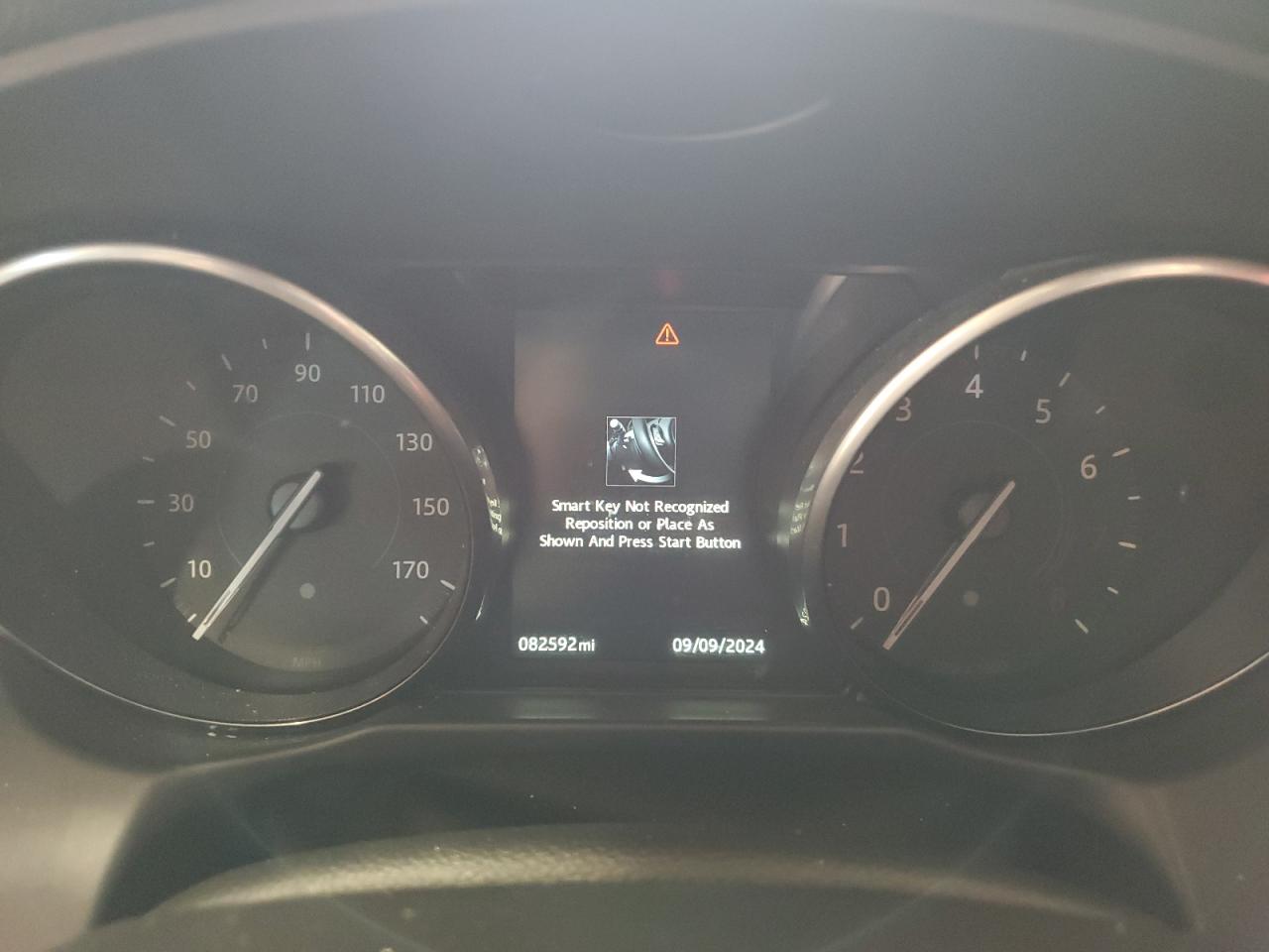 2016 Jaguar XF VIN SAJBM4BV0GCY13717 Copart auction photo, front end damage thumbnail 9