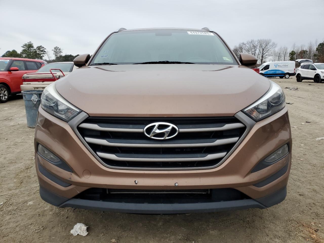 2016 Hyundai Tucson VIN KM8J33A4XGU108865 Copart auction photo, side / minor dent/scratches damage thumbnail 5