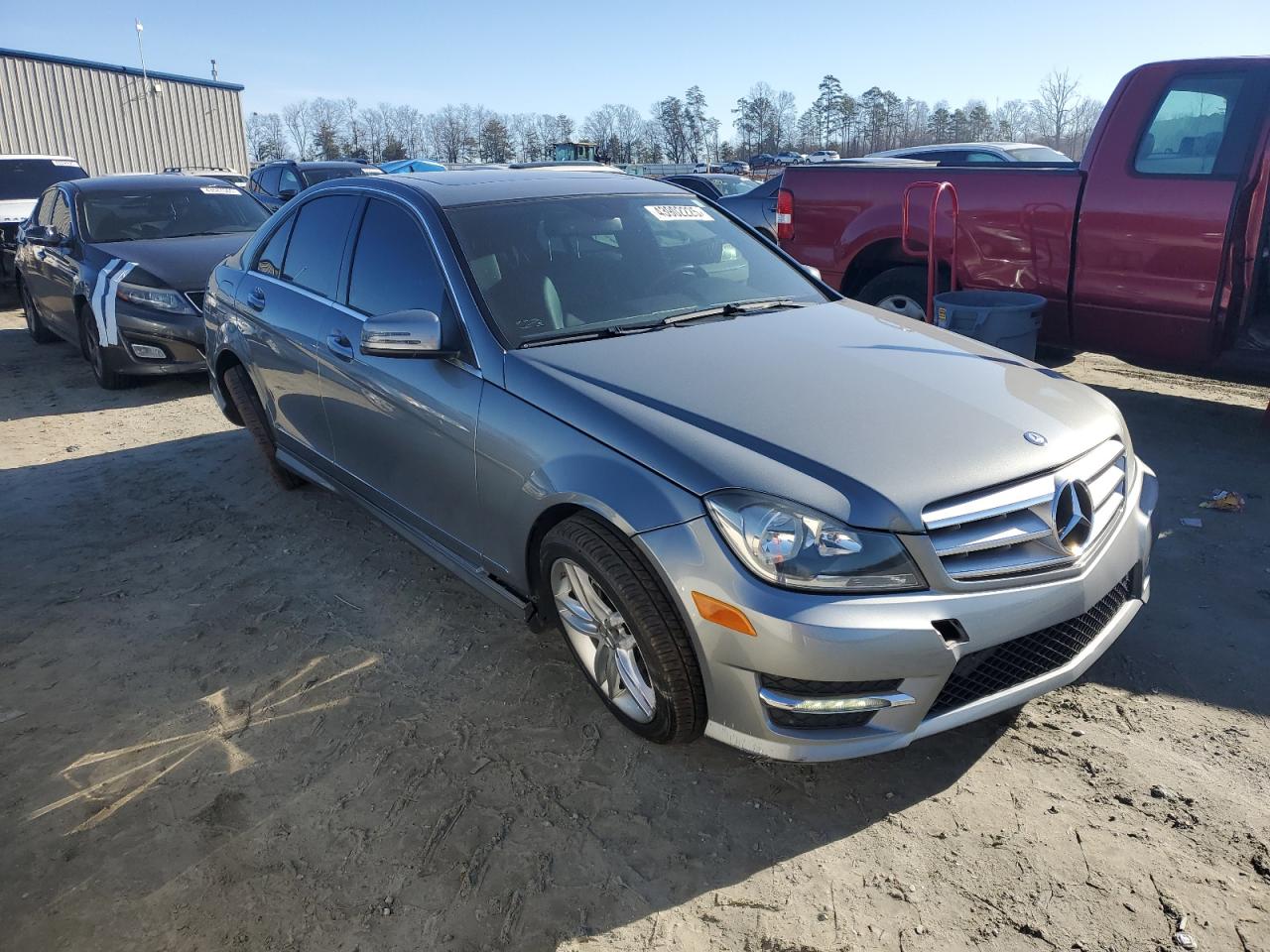 2013 Mercedes-Benz C-klasse VIN WDDGF4HBXDR252243 Copart auction photo, side damage thumbnail 4