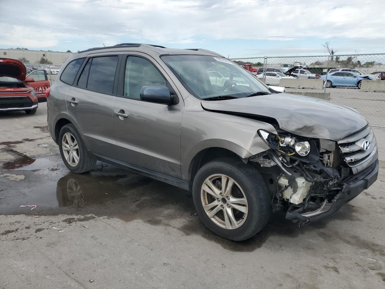 2012 Hyundai Santa Fe VIN 5XYZH4AG8CG114541 Copart auction photo, front end / side damage thumbnail 4