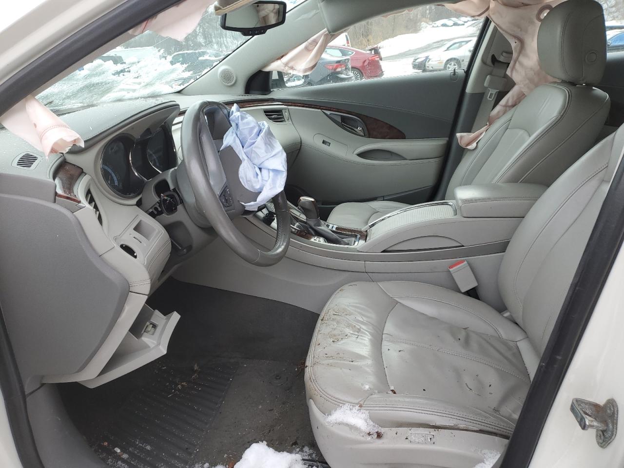 2013 Buick LaCrosse VIN 1G4GC5E38DF332160 Copart auction photo, front end / minor dent/scratches damage thumbnail 7